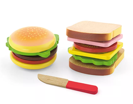 Houten hamburger en sandwich 