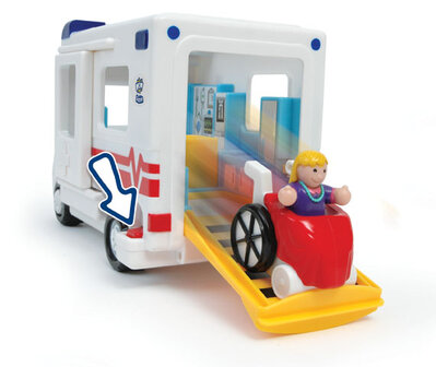 Robin&#039;s ziekenwagen/WOW Toys 4